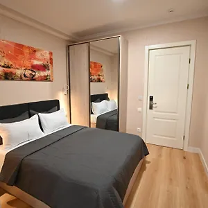 Hotel Well ***
